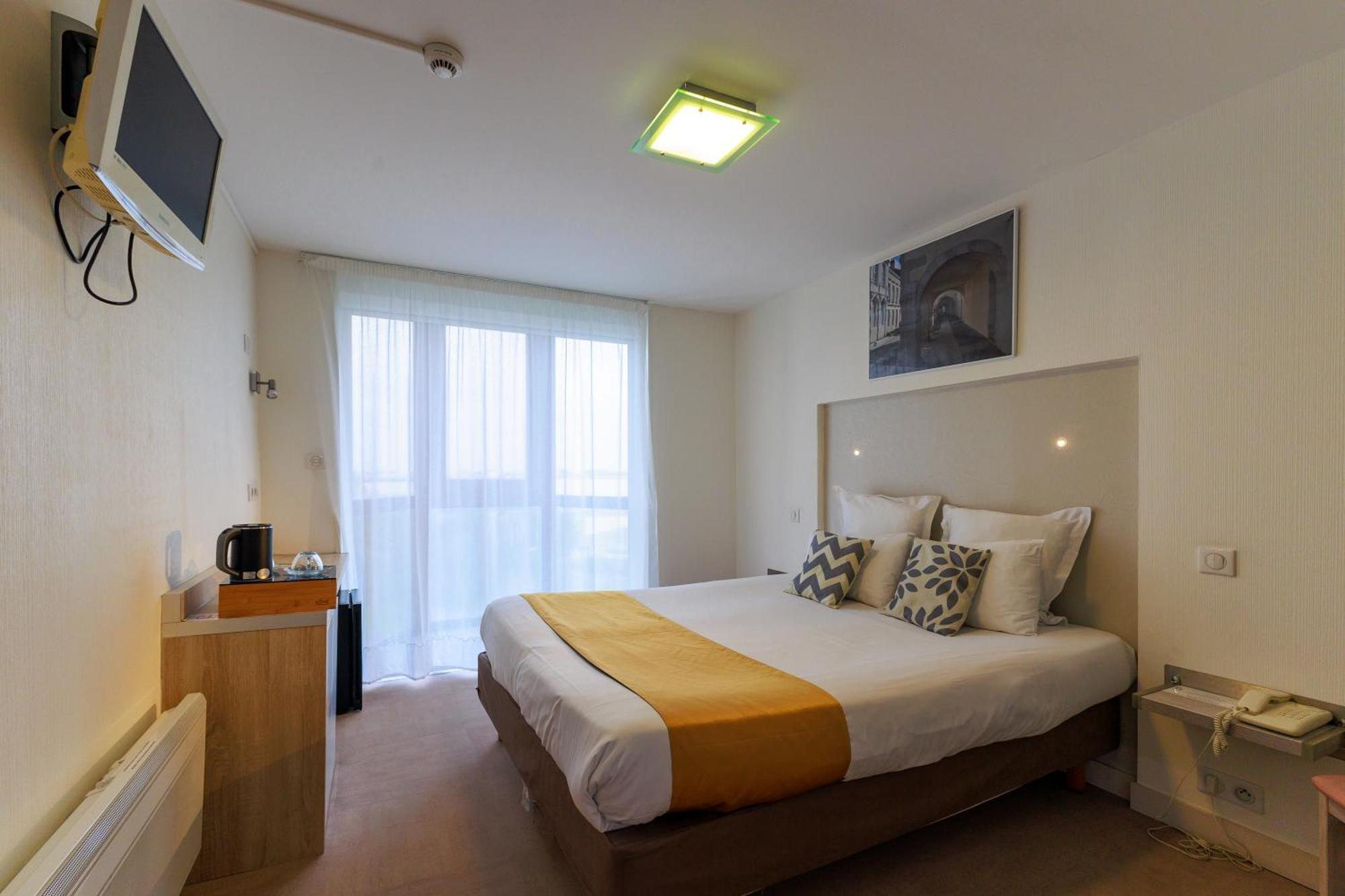Logis Hotel Le Rochelois La Rochelle  Luaran gambar